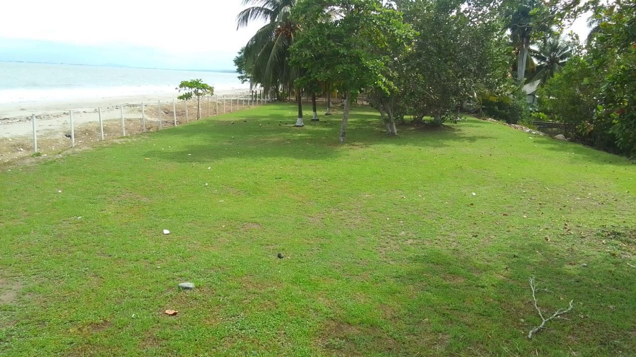Propiedad V035 (Terreno de Playa) - Residencial Marbella, Omoa