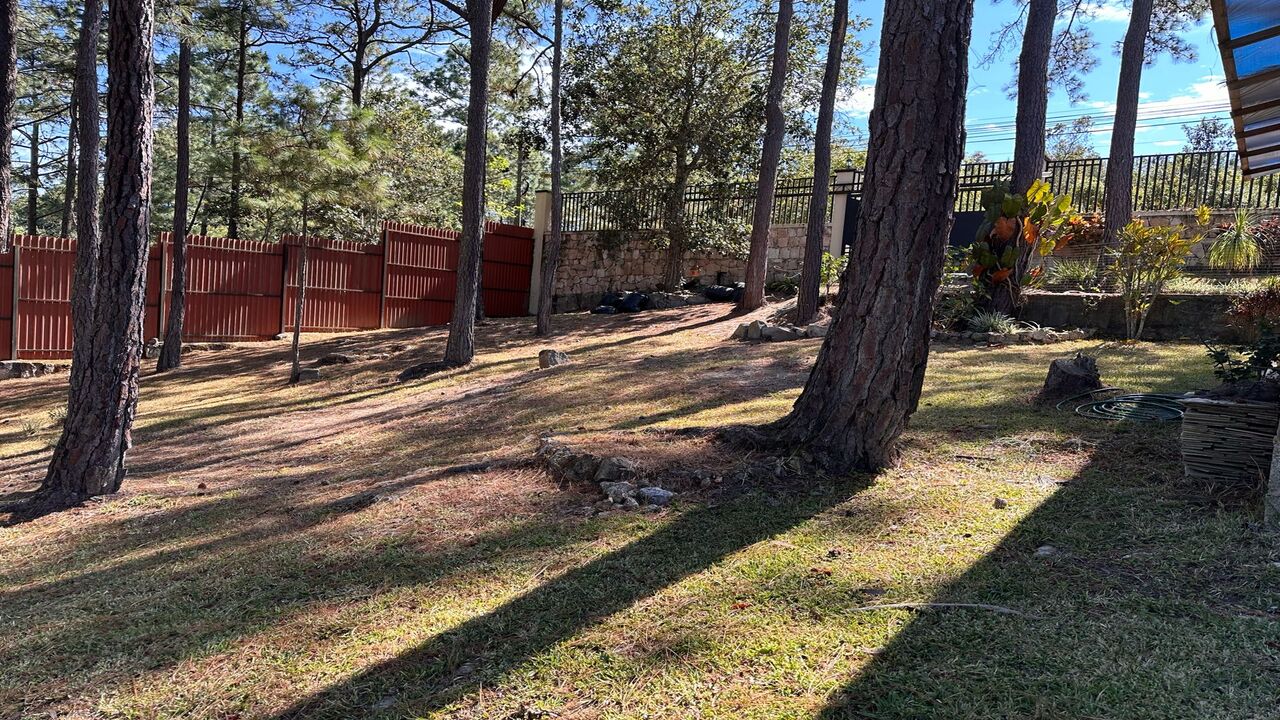 Propiedad V033 (Terreno Urbano) - Residencial Miralago (El Hatillo), Tegucigalpa